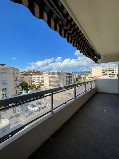  Appartement  louer 4 pices 100 m