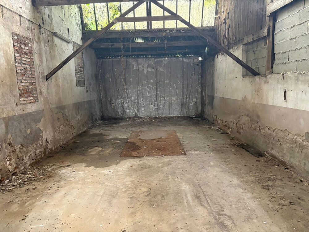 Vente Parking/Garage Parking / box Moissac 149 m2 Moissac