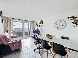  Appartement à vendre 4 pièces 77 m²