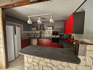  Maison à louer 7 pièces 165 m²