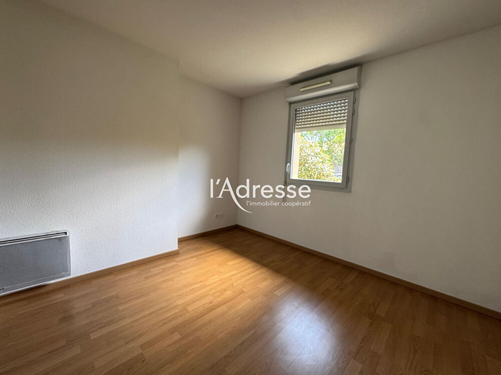 Exclusivité l'Adresse Immobilier - St Alban - T2 en rez-de-jardin avec terrasse, jardin privatif et 2 parkings