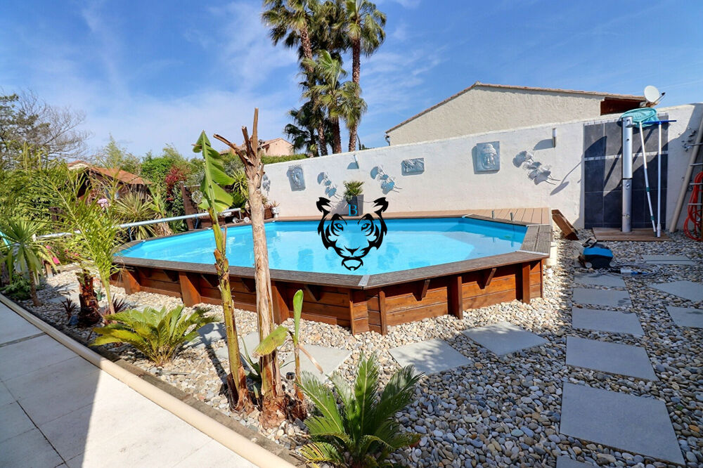 VILLA 4 PIECES -PISCINE HORS SOL ET GARAGE LE MUY