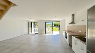  Maison à louer 5 pièces 138 m²