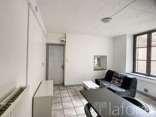  Appartement à louer 2 pièces 33 m²
