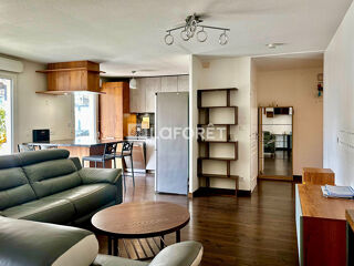  Appartement  vendre 4 pices 80 m