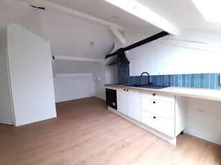  Appartement à louer 3 pièces 43 m²