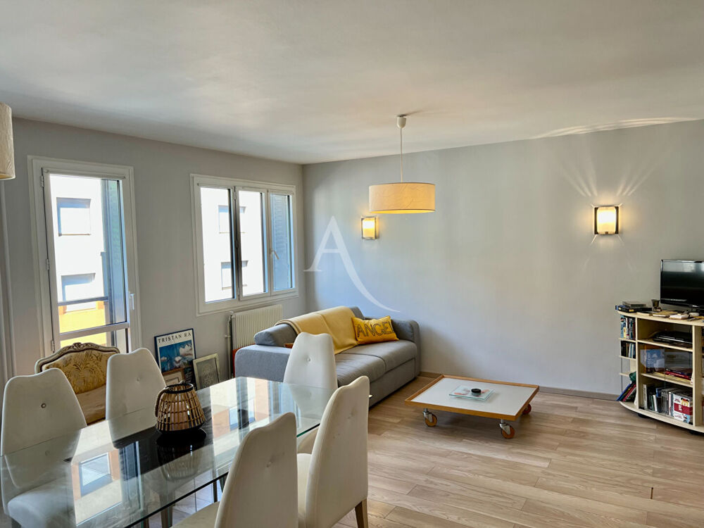 Appartement 3 pièces 82 m² · à Clermont Ferrand · 82 m² · 169 000 €