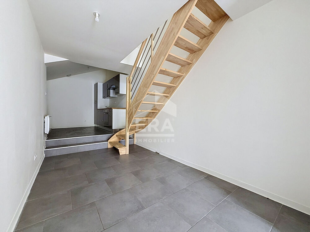 Appartement style petite maison à Pussay 2 pièce(s) 44.3 m2