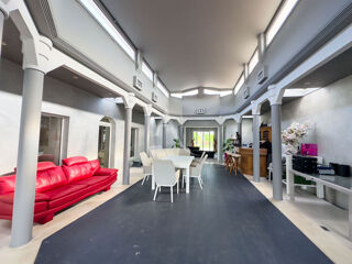  Maison à vendre 8 pièces 402 m²