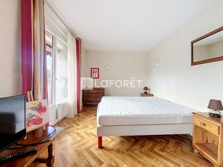  Appartement à louer 1 pièce 43 m²