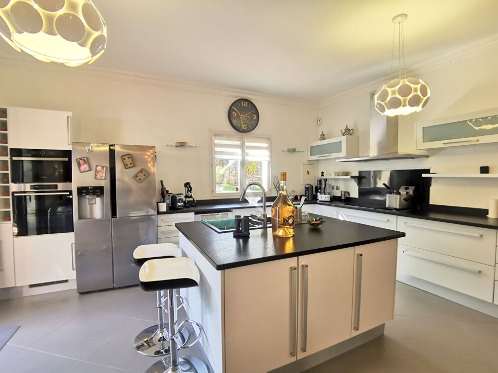 � vendre  Maison La Colle-sur-Loup (06480)