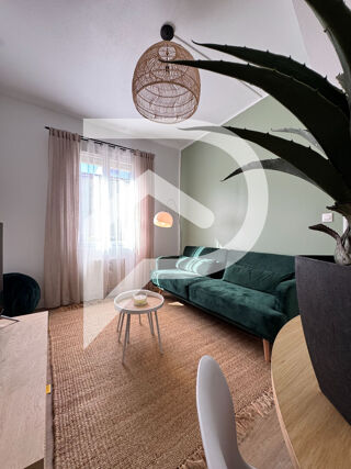  Appartement à louer 2 pièces 33 m²
