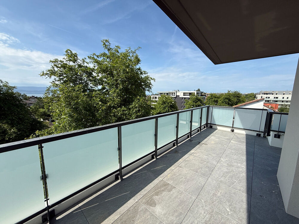 THONON Ouest - Spaciaux T4 de 110m² en dernier étage - Vue lac