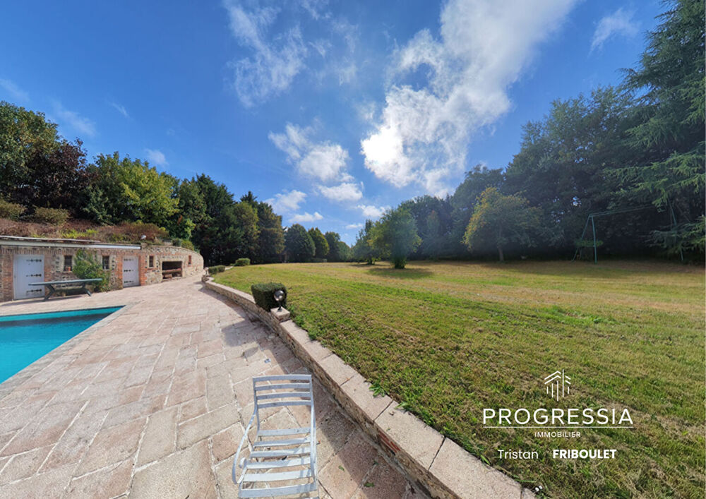 Vente Maison Montivilliers - Maison 408 m2, 11 pièces, 6 chambres, piscine, sous-sol complet Montivilliers