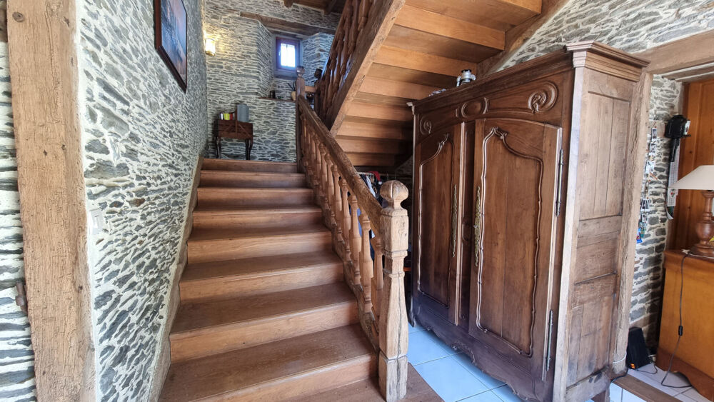 Vente Maison CÔTES-D'ARMOR, proche Loudéac, Charmant manoir du XVIIIe siècle, 4 chambres, à pied du village Treve