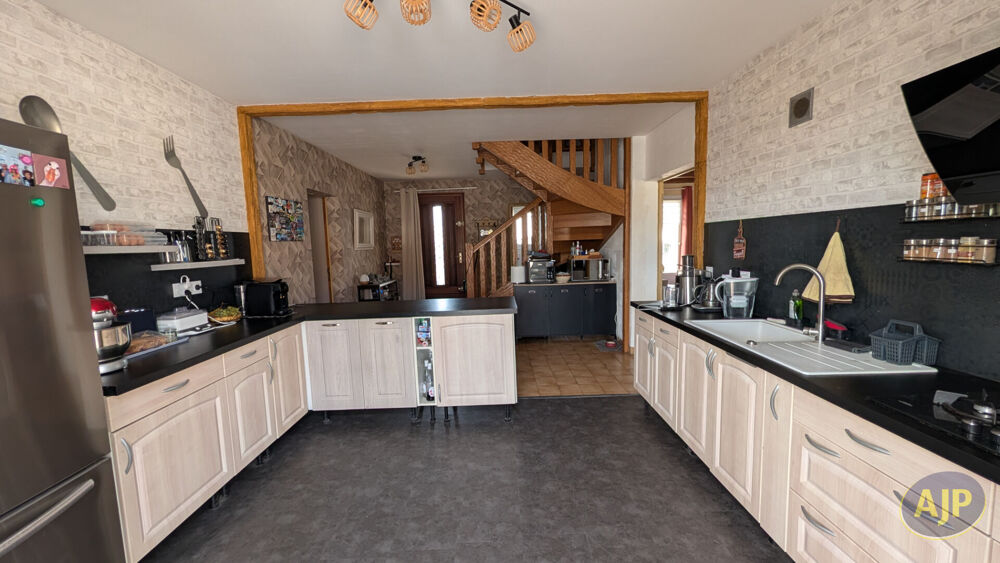 Maison Saint Michel En L Herm 6 pièce(s) 143.65 m2