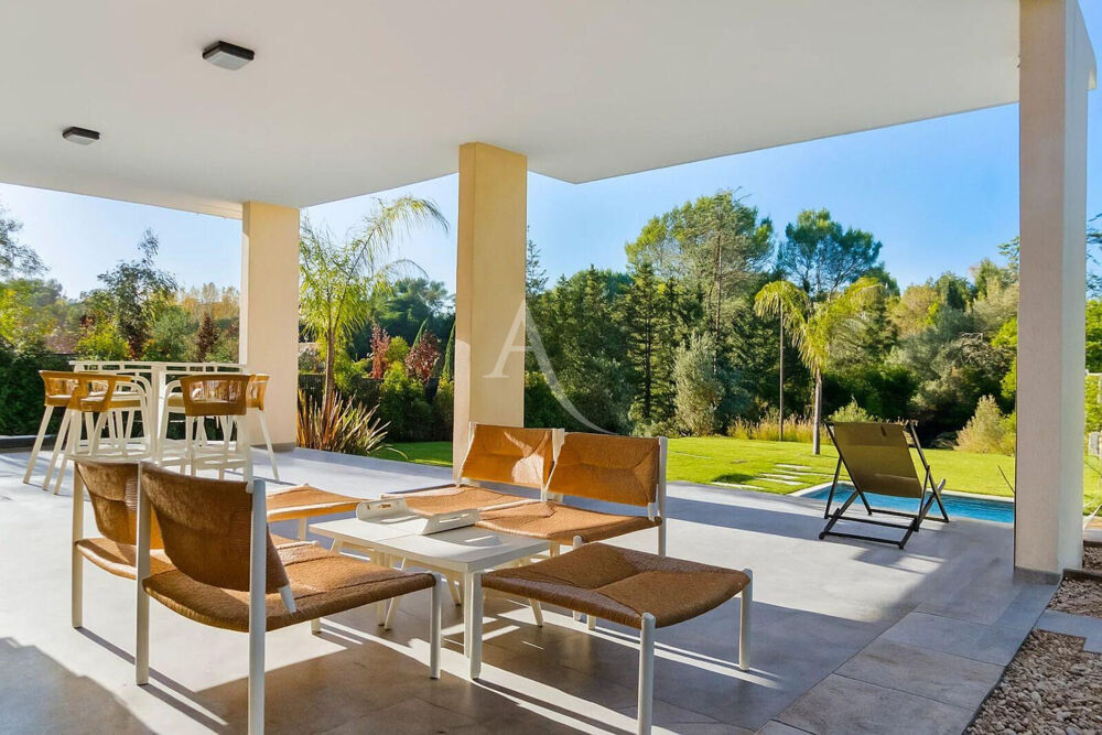 Superbe Villa à Valbonne 5 pièces 220 m2