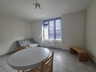  Immeuble à vendre 10 pièces 210 m²