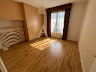  Maison  vendre 6 pices 131 m