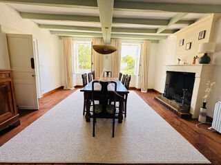  Villa  vendre 12 pices 333 m