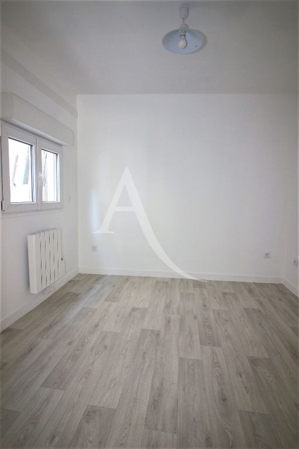 Appartement Suresnes 2 pièce(s) 50,36 m2