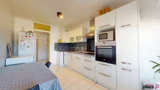  Appartement à louer 4 pièces 93 m²