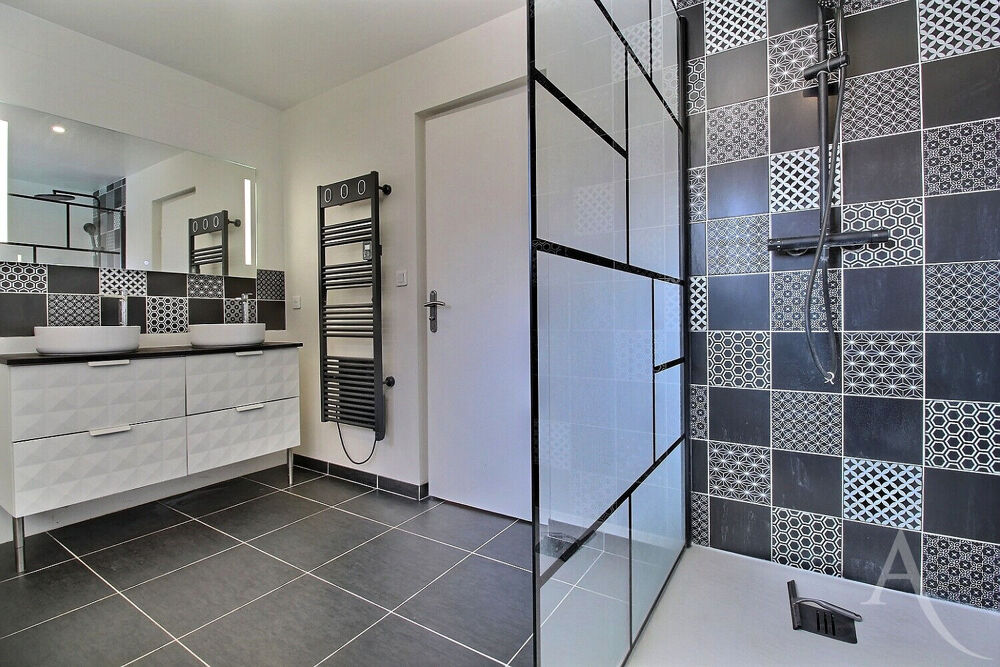 Vente Maison Maison Villenave d'Ornon 5 chambres avec piscine Villenave d ornon