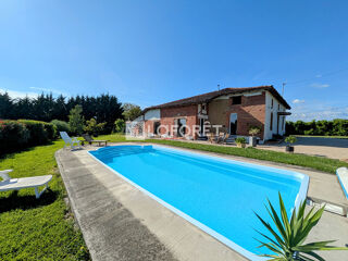  Maison  vendre 5 pices 198 m