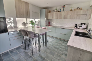  Maison à vendre 5 pièces 203 m²