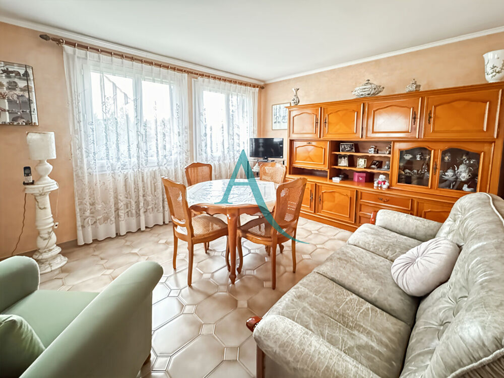 Vente Maison Maison Corbeil Essonnes 5 pièce(s) 85 m2 Corbeil essonnes