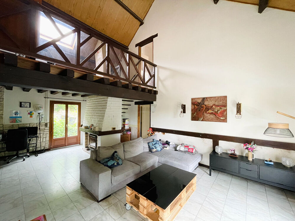 Vente Maison MAISON 152M² AVEC PISCINE ET GARE A PIED !!! Saacy sur marne