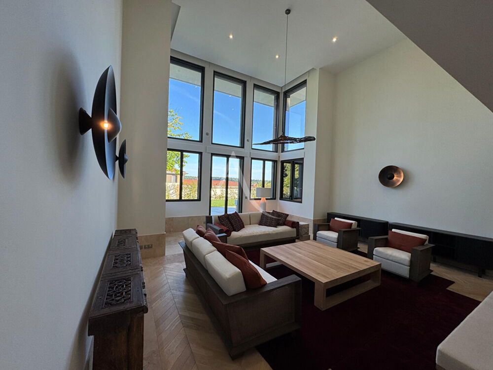 � vendre  Villa Magny-le-Hongre (77700)