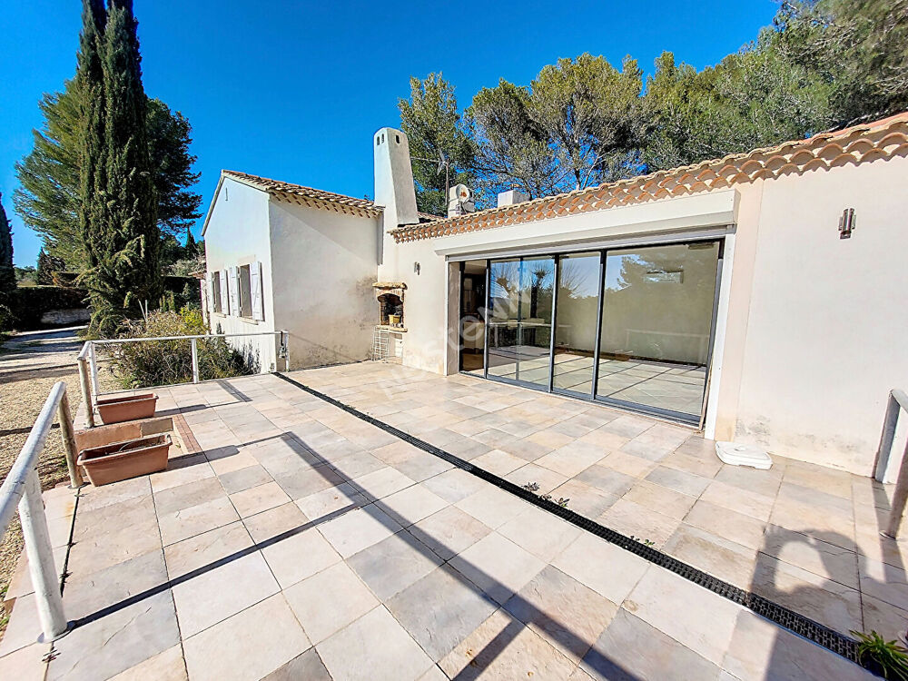 Vente Maison Le Castellet Maison  de 4 pièces de 113 m²  sur terrain de 5660 m² Le castellet