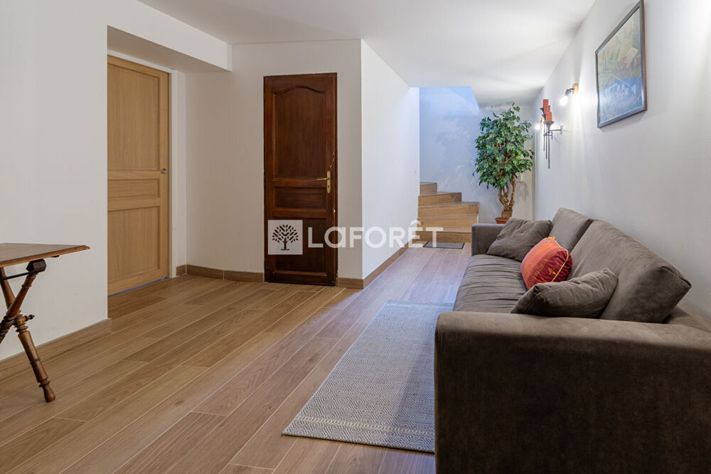 Maison Neufchateau 4 pièce(s) 164.33 m2