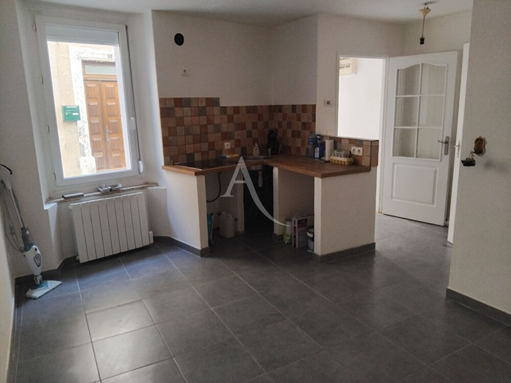 Maison 3 pièces 56 m² · à Montlaur · 56 m² · 55 000 €