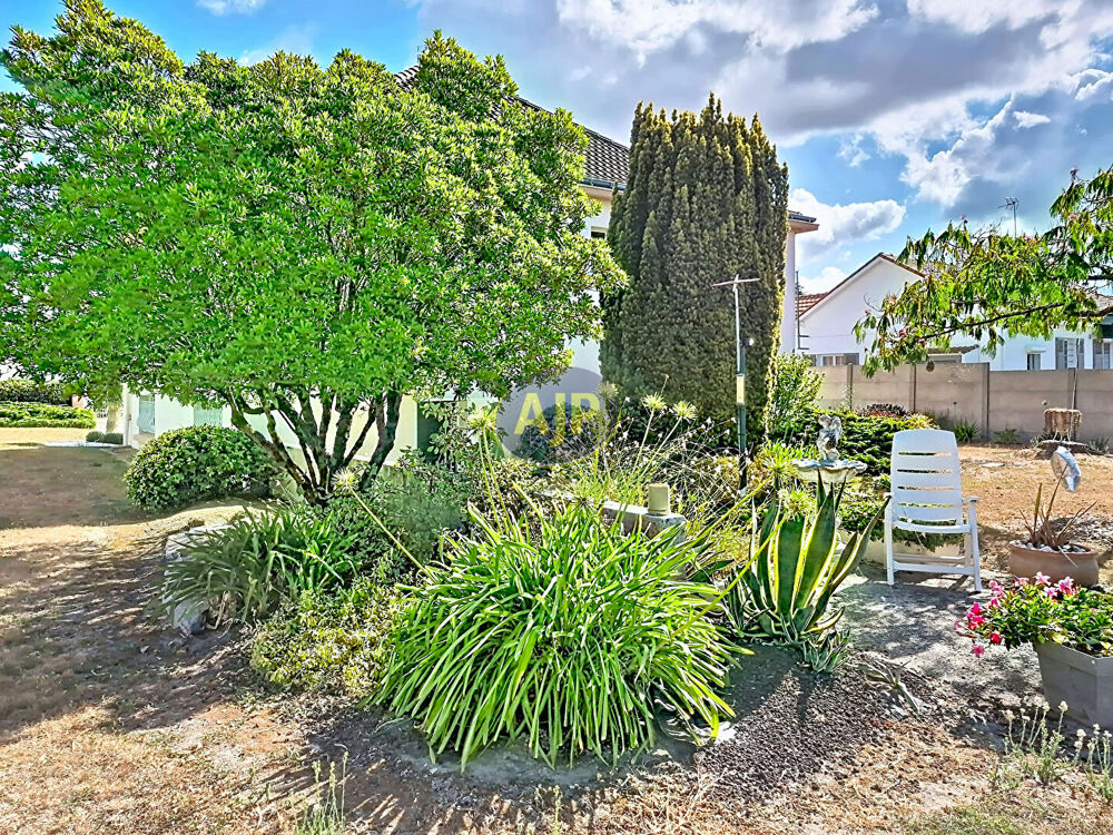 Vente Maison Maison Villeneuve En Retz 6 pièce(s) 90 m2 Villeneuve en retz