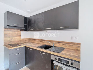  Appartement à louer 2 pièces 43 m²
