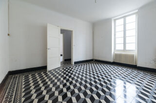  Maison à vendre 10 pièces 214 m²