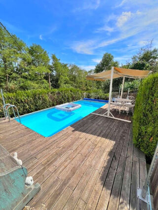  Maison à vendre 10 pièces 174 m²