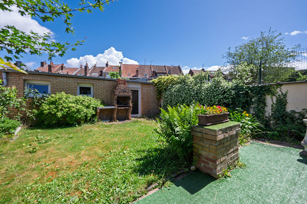 Maison 6 pièces 115 m² · à Lomme · 115 m² · 351 000 €