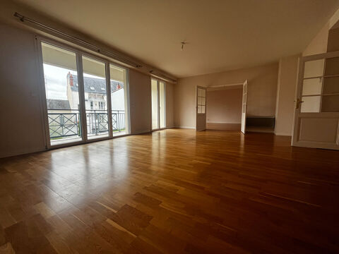  Appartement � louer 4 pi�ces 164 m�