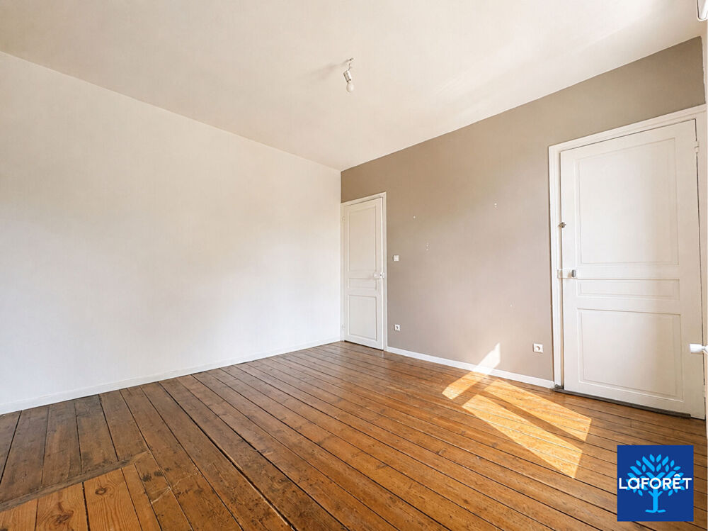 VALENCIENNES - Secteur Saint Roch Maison 5 pièces, 80 m2