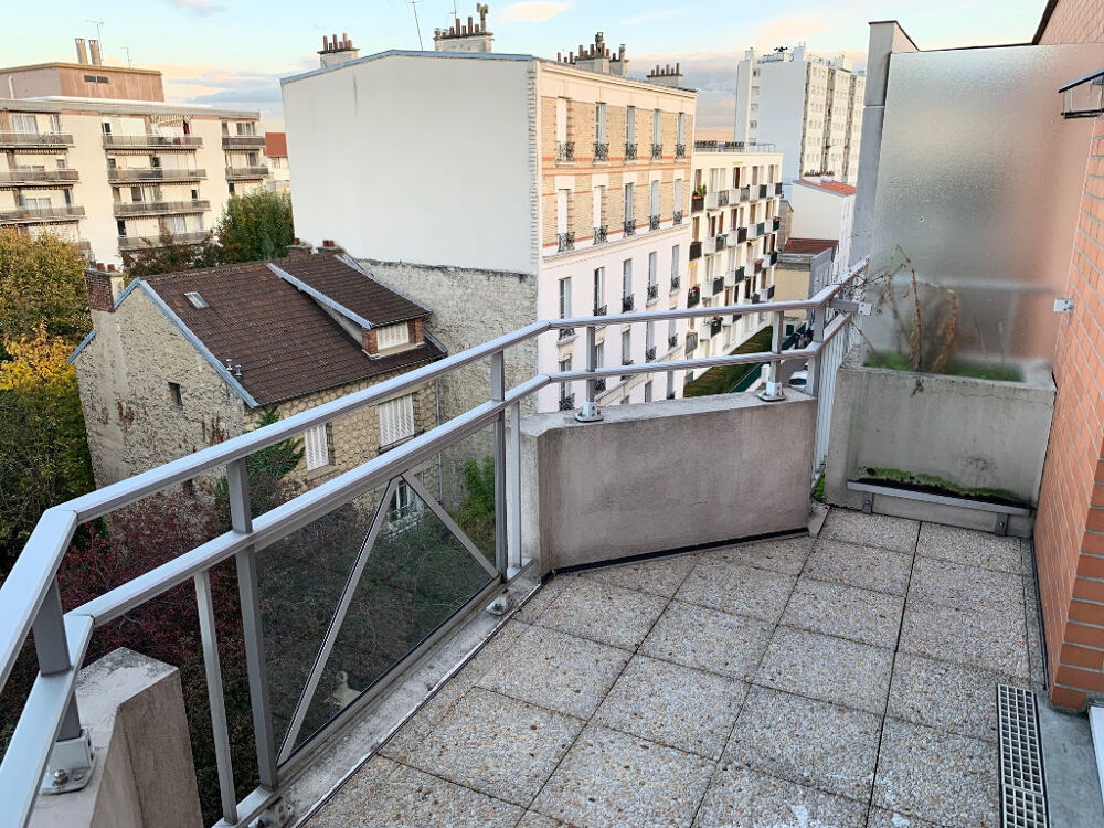 Location Appartement Studio avec Terrasse en dernier étage avec vue dégagée ! Asnieres sur seine