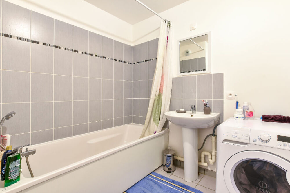 Appartement Brie Comte Robert 2 pièce(s) 40.64 m2