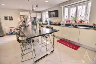  Maison � vendre 6 pi�ces 170 m�