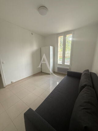  Appartement à louer 1 pièce 22 m²