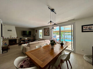  Maison  vendre 7 pices 170 m