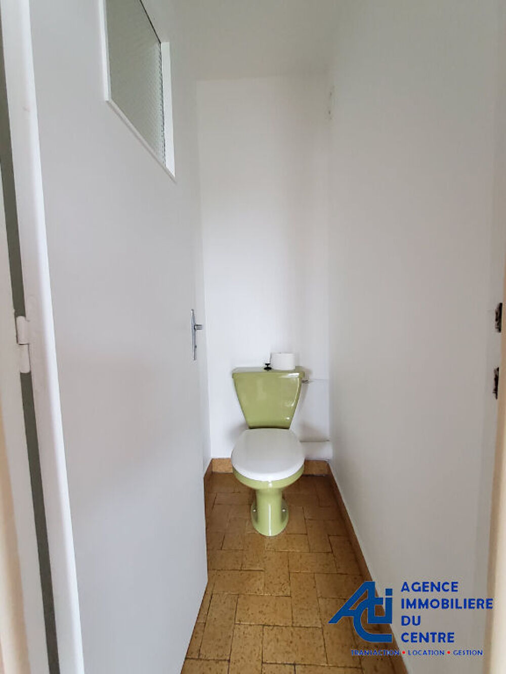 Location Appartement Appartement T2 avec cave et parking privé ? Pontivy Pontivy
