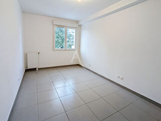  Appartement � louer 3 pi�ces 64 m�