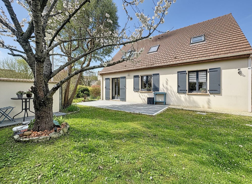 Maison 5 chambres 132m² avec jardin à Mantes La Ville